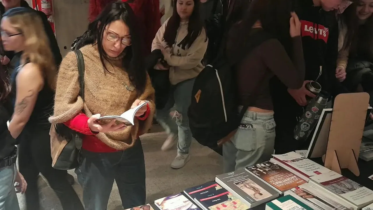 La voz del viento llegó a la Feria del Libro Indígena
