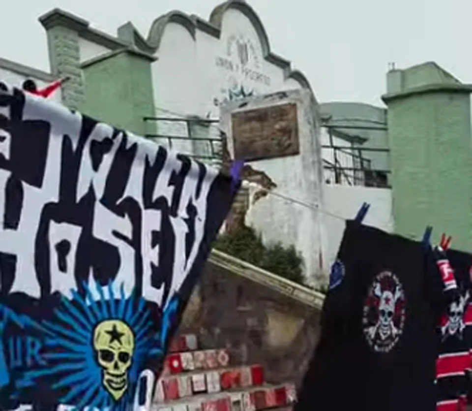 Tras Die Toten Hosen, denuncias por viajes y entradas