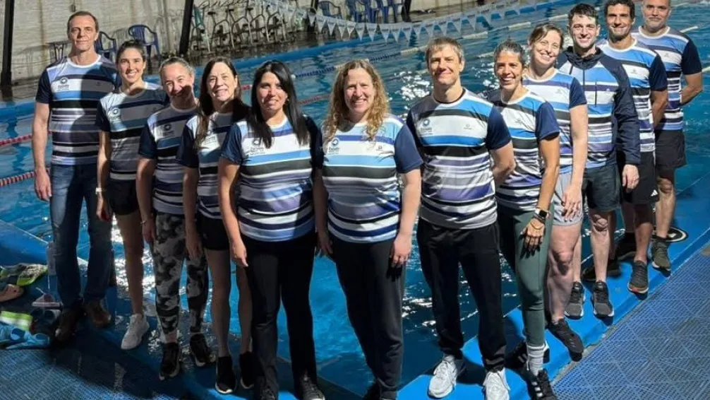 Escualo lleva 19 nadadores al Panamericano Master
