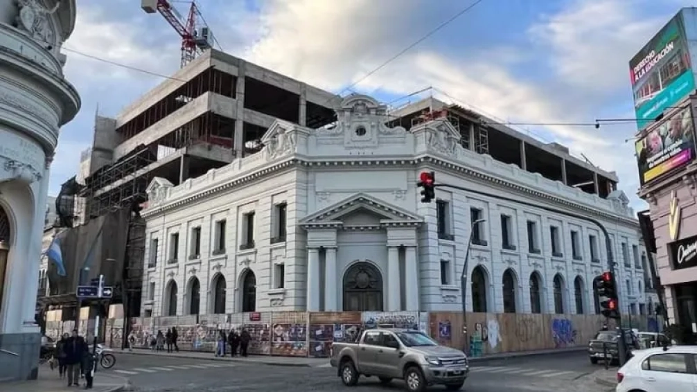Pinto y 9 de Julio, primera escala de las obras cloacales