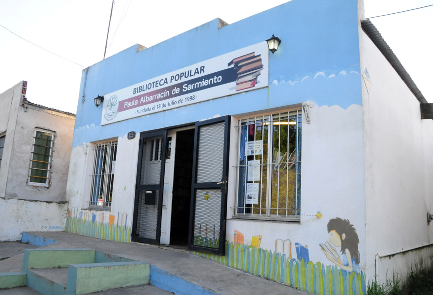 El techo de una biblioteca cuesta más de $6,6 millones