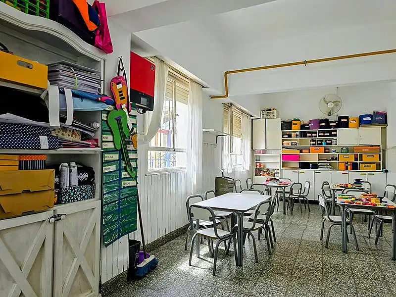 El Jardín 904 deja atrás las filtraciones y entra en pintura
