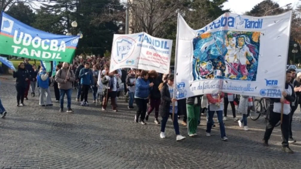 Insultar a docentes ya tiene multa y arresto en Provincia